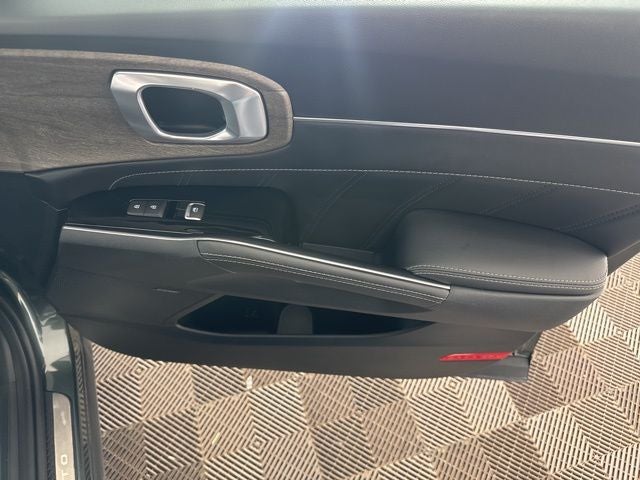 2023 Kia Sorento X-Line SX Prestige