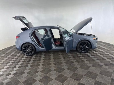 2023 Mazda Mazda3 2.5 S Carbon Edition