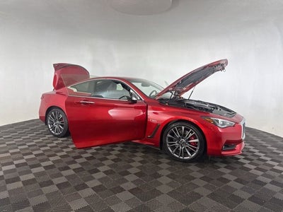 2017 INFINITI Q60 Red Sport 400