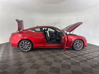 2017 INFINITI Q60 Red Sport 400