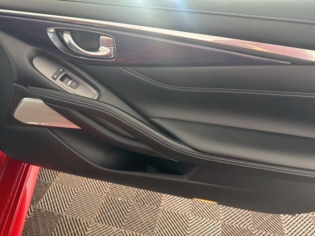 2017 INFINITI Q60 Red Sport 400