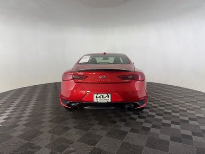 2017 INFINITI Q60 Red Sport 400