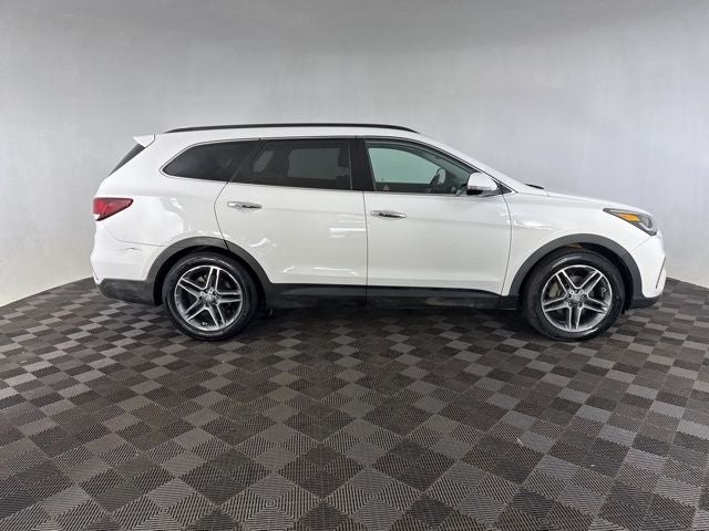 2017 Hyundai Santa Fe SE Ultimate