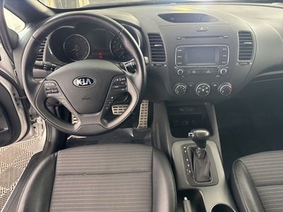 2016 Kia Forte5 SX