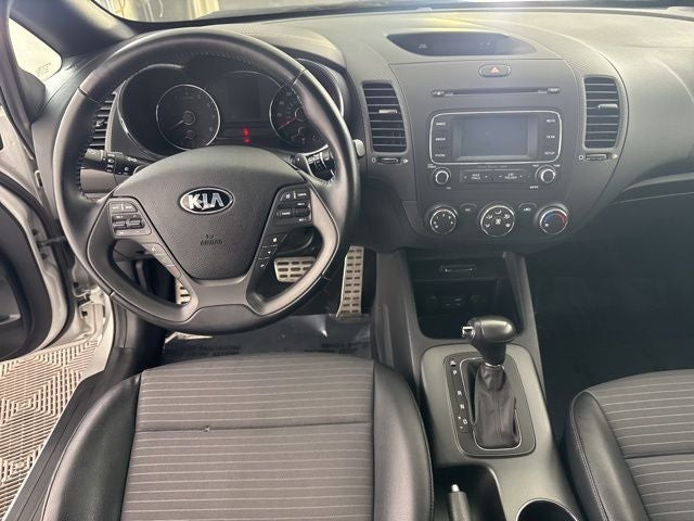 2016 Kia Forte5 SX