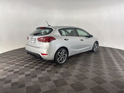 2016 Kia Forte5 SX
