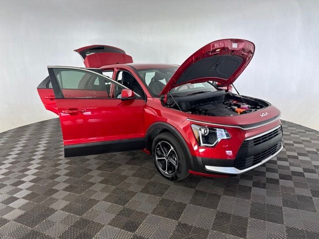 2025 Kia Niro LX