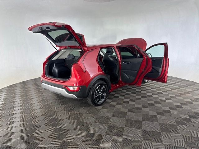 2025 Kia Niro LX
