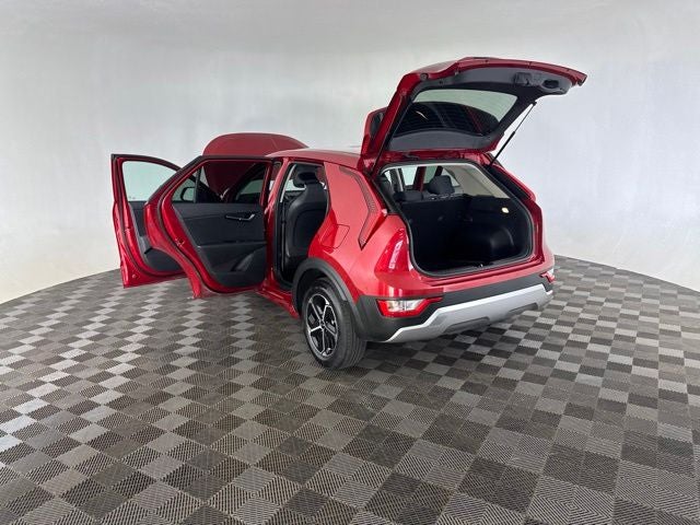 2025 Kia Niro LX