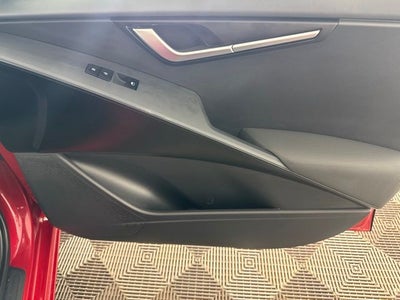 2025 Kia Niro LX