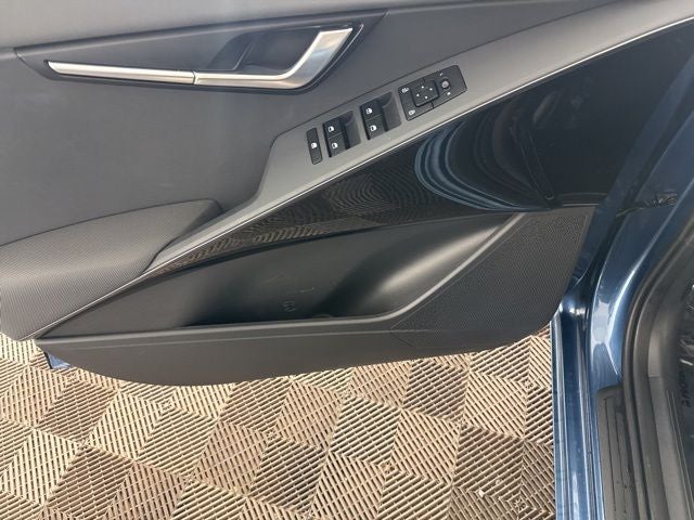 2024 Kia Niro EV Wind
