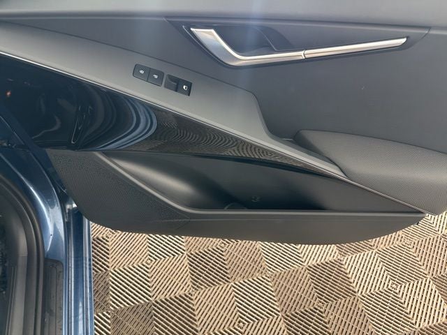 2024 Kia Niro EV Wind