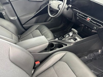 2024 Kia Niro EX