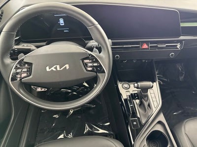 2024 Kia Niro EX