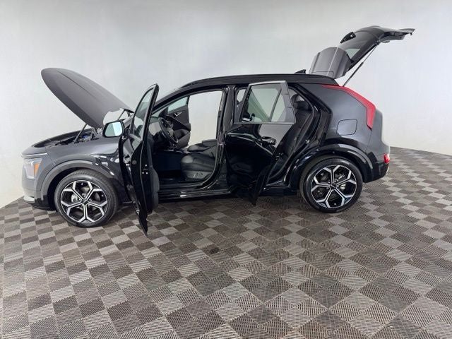 2025 Kia Niro EX Touring