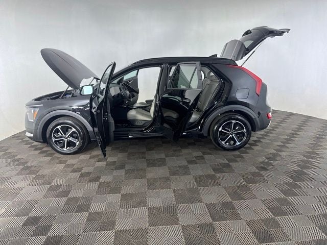 2025 Kia Niro EX