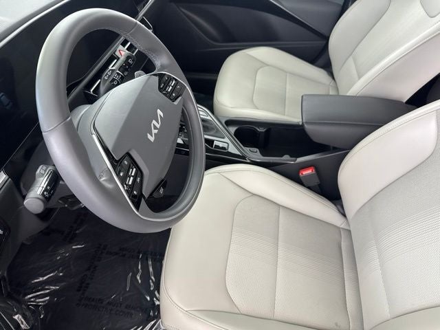 2025 Kia Niro EX