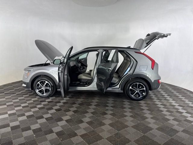 2025 Kia Niro EX