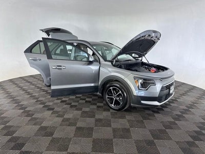 2025 Kia Niro EX