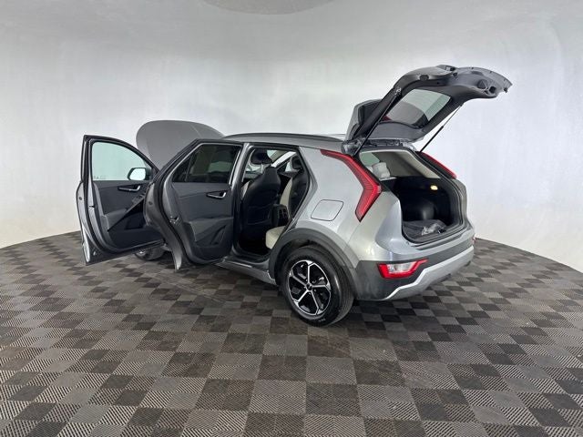 2025 Kia Niro EX