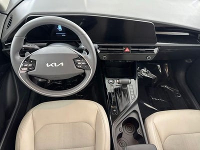 2025 Kia Niro EX