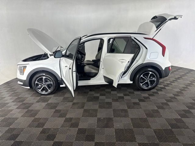 2025 Kia Niro EX