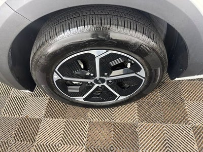 2025 Kia Niro EX