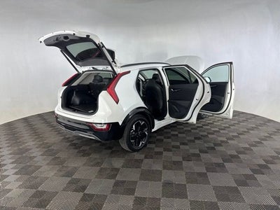 2023 Kia Niro EV Wave