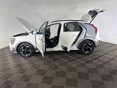 2024 Kia Niro EV Wave