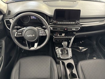 2022 Kia Seltos EX