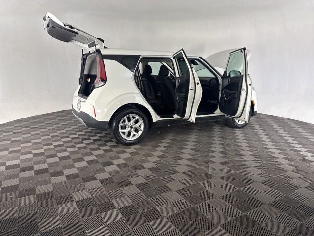 2024 Kia Soul S