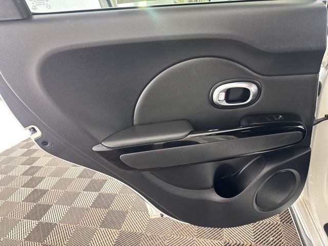 2016 Kia Soul Plus