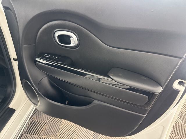 2016 Kia Soul Plus