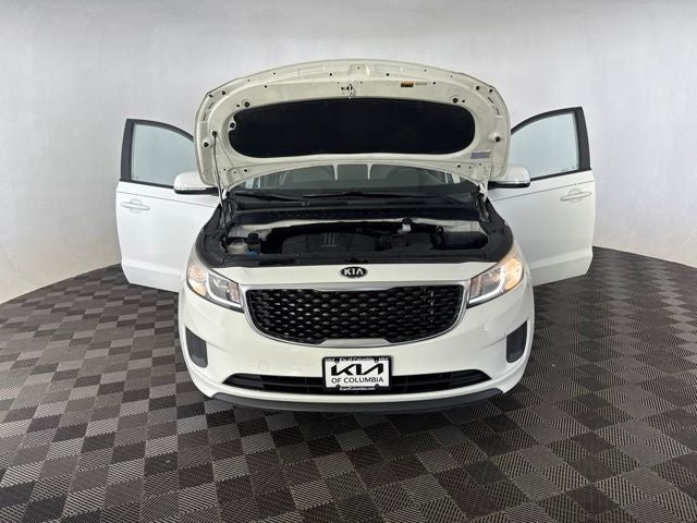 2015 Kia Sedona LX