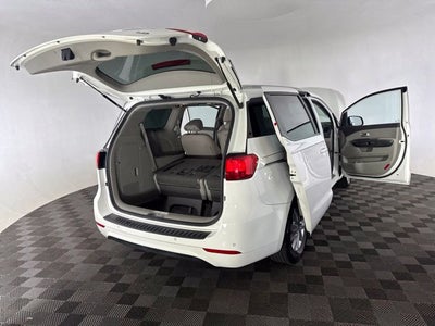 2015 Kia Sedona LX