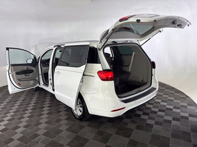 2015 Kia Sedona LX