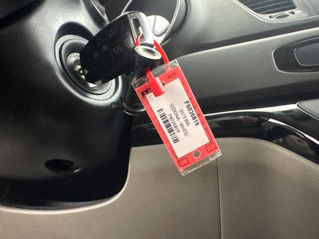 2015 Kia Sedona LX