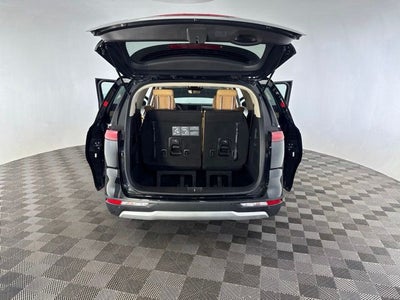 2023 Kia Carnival LX Seat Package