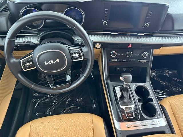 2023 Kia Carnival LX Seat Package