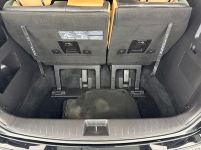 2023 Kia Carnival LX Seat Package