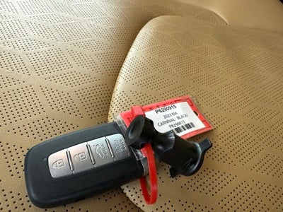 2023 Kia Carnival LX Seat Package