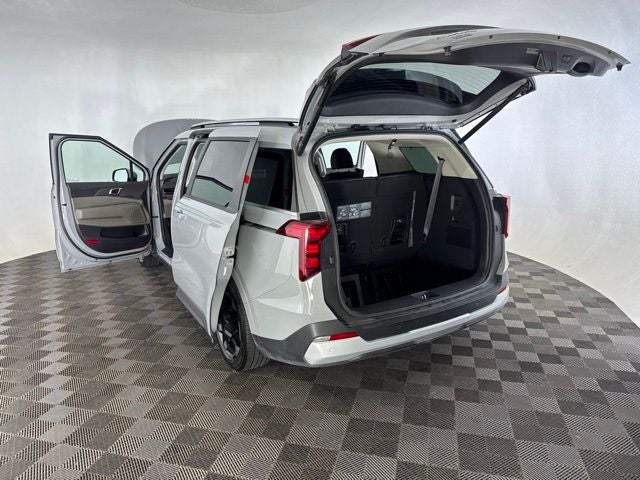 2025 Kia Carnival EX