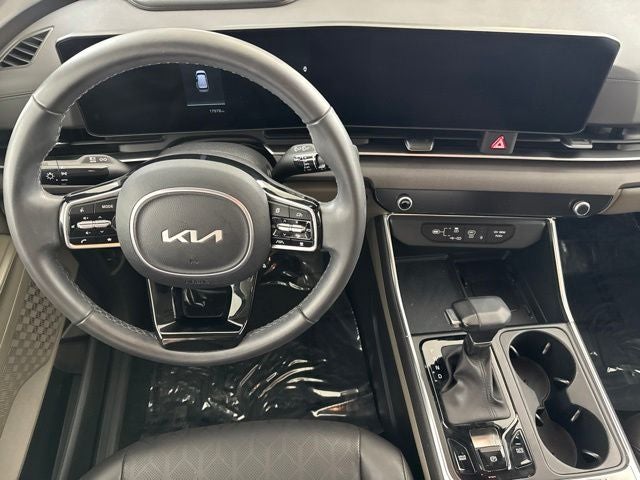 2025 Kia Carnival EX