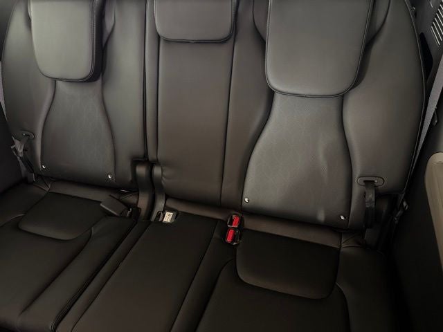 2025 Kia Carnival EX