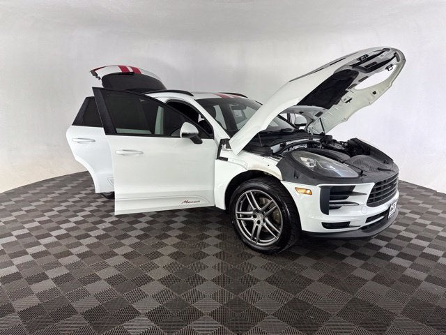 2020 Porsche Macan Base