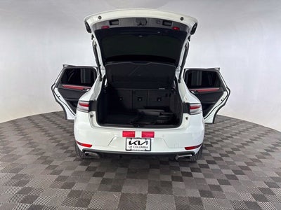 2020 Porsche Macan Base