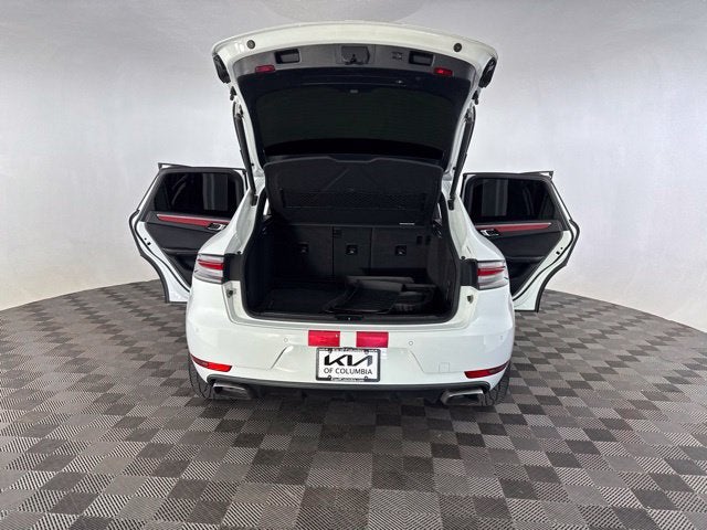 2020 Porsche Macan Base