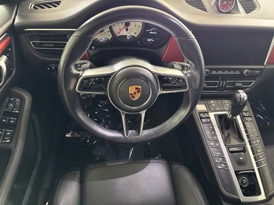 2020 Porsche Macan Base