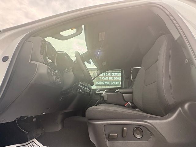 2026 Chevrolet Silverado 1500 LT LT1