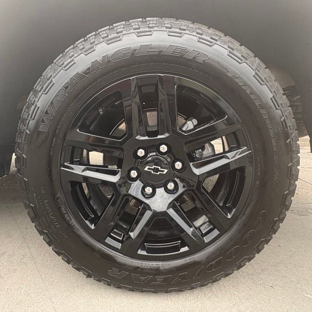 2026 Chevrolet Silverado 1500 LT LT1